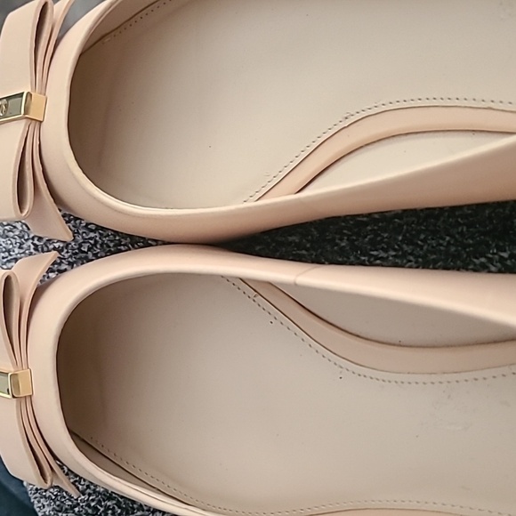EUC Cole Haan Elsie bow flats Sz 6B Nude - Picture 4 of 8
